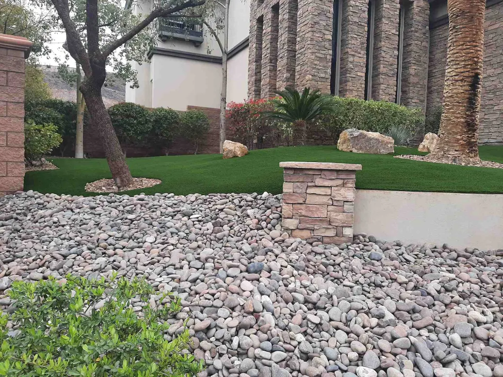 Landscapers in Las Vegas